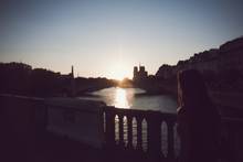couche-soleil-paris-cabinet-lance-et-le-goer-syndic-gestion-theo-rue-wk9e_-ruem8-unsplash